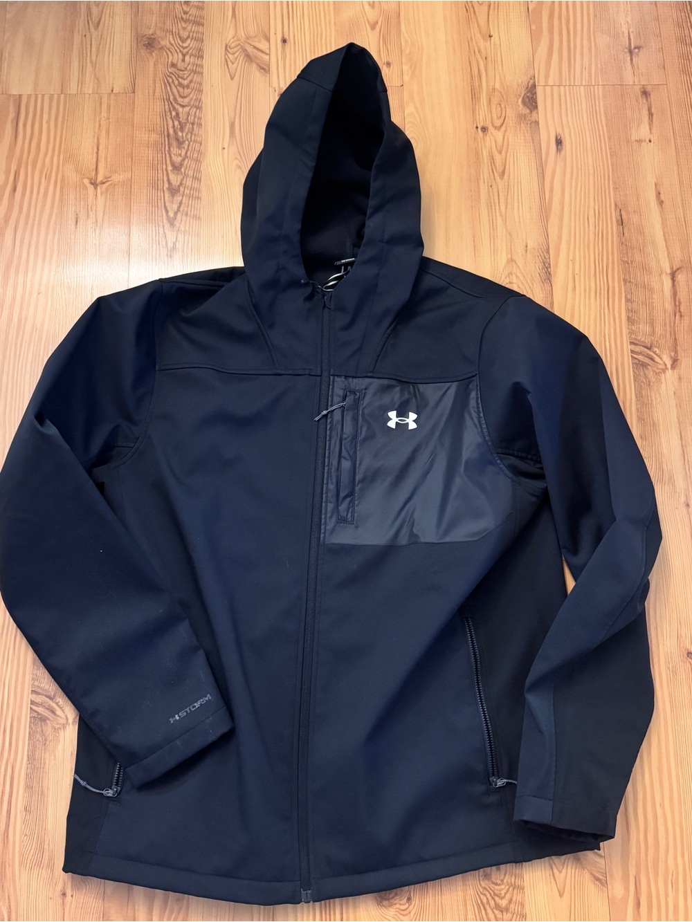 Under Armour Men's Black Hooded Performance Softshell Jacket